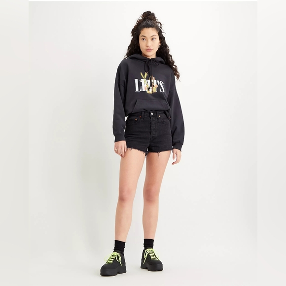 Levi's Ribcage Shorts - Picture 7 of 9